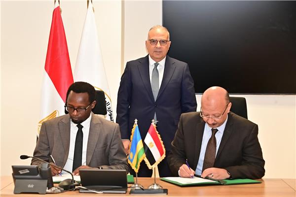  مذكرة التفاهم الموقعة بين البلدين فى مجال الموارد المائية.