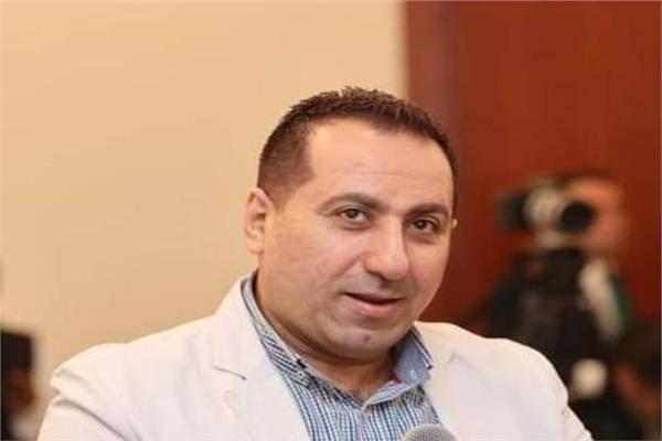 عماد يسري