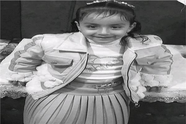 الطفلة "كيان أحمد"