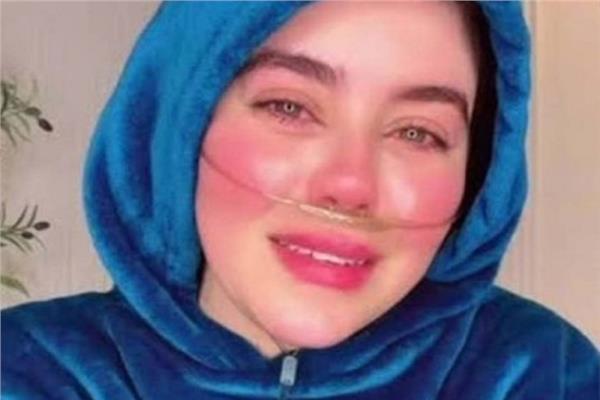 البلوجر دنيا فؤاد