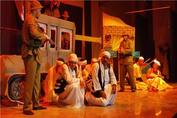 انطلاق أولى ليالي العرض المسرحي "الهجانة"