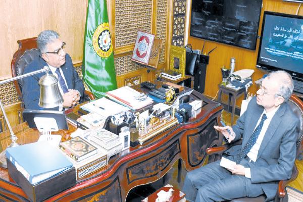 اللواء طارق مرزوق خلال حواره مع «الأخبار»