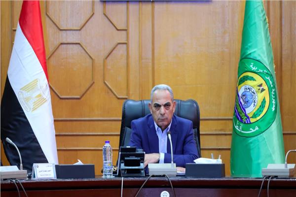 اللواء نبيل السيد  حسب الله محافظ الإسماعيلية