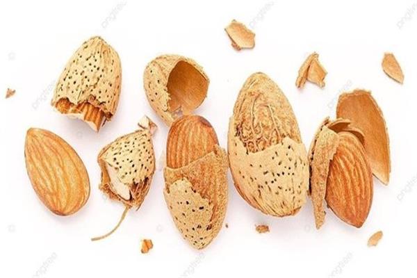 قشور اللوز