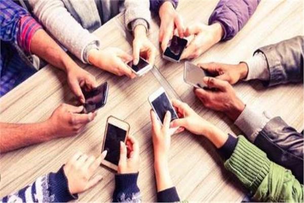 الاستخدام المفرط للإنترنت- صورة تعبيرية