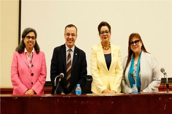 القومي للمرأة يشارك في صالون ثقافي بعنوان «الأدب النسوي المترجم إلى العربية