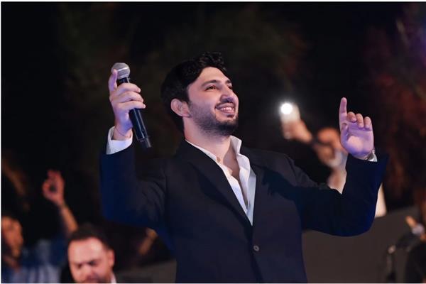 الفنان محمد فضل شاكر