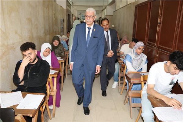 رئيس جامعة المنوفية