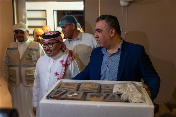 إجراء "تجربة عملية " للإعاشة الخاصة بخدمات التغذية للحجاج المصريين داخل مخيمات منى وعرفات