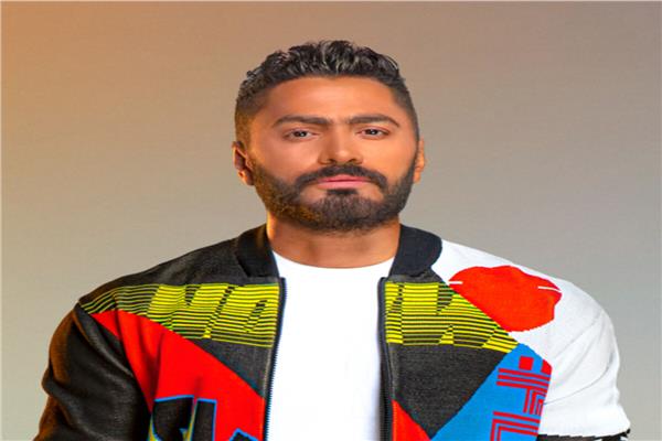  الفنان تامر حسني