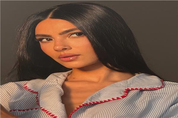  الفنانة هدي المفتي