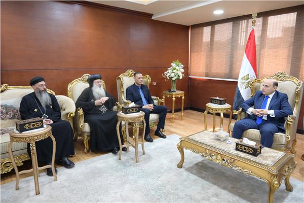 اللواء علاء عبدالمعطي و الانبا بولا مطران طنطا