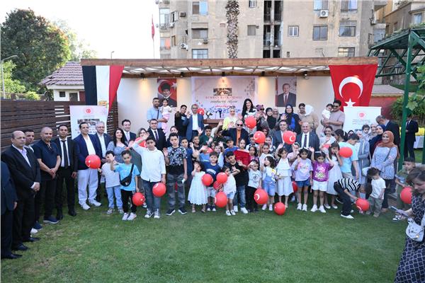 أجواء احتفالات عيد الأضحى في سفارة تركيا بالقاهرة تجمع عائلات غزة والمصريين والأتراك
