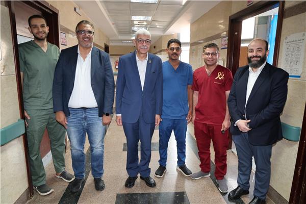 رئيس جامعة المنوفية يتفقد معهد الأورام 