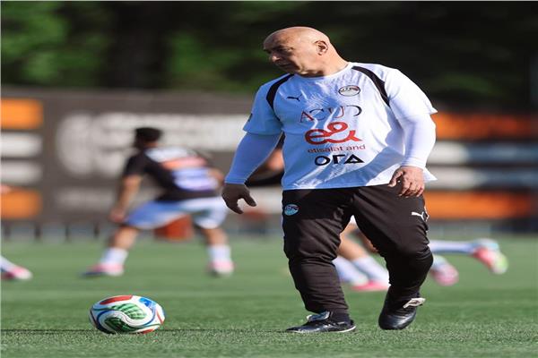 حسام حسن