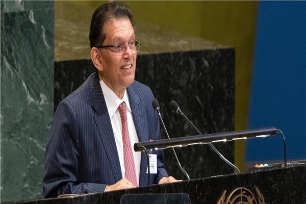 خليل الرحمن.. من الأزمات إلى رئاسة الجمعية