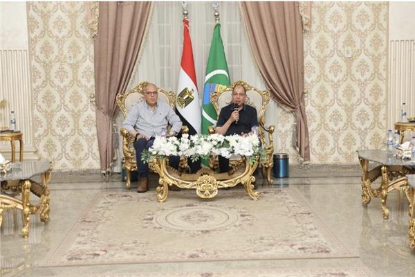 محافظ المنيا