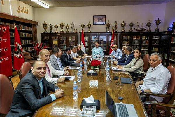  الجمعية العمومية لشركة الأهلي لكرة القدم 