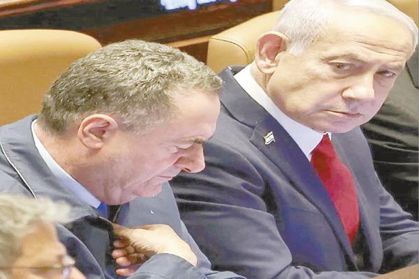 نتنياهو يتوسط قادة الائتلاف الإسرائيلى المتطرف