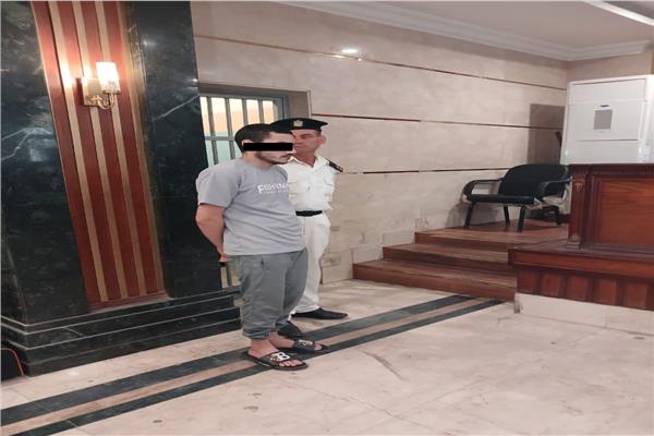  المتهم بقتل شقيقته الطفلة