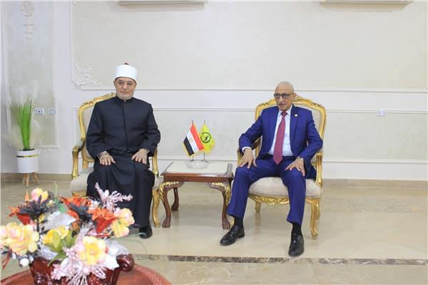 محافظ شمال سيناء يستقبل مفتي الجمهورية
