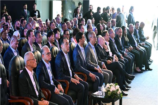  مراسم إنتاج أول سيارة نيسان ماجنيت