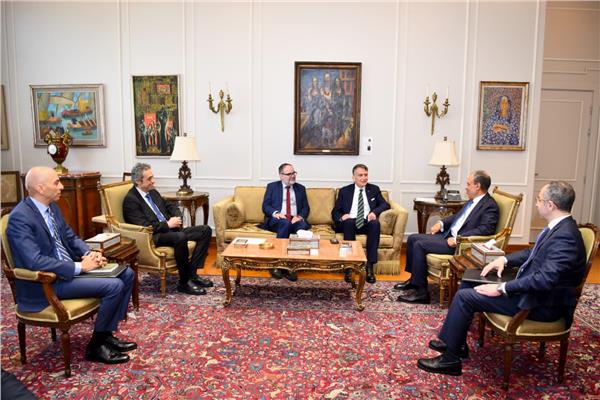 وزير الخارجية يستقبل القائم بأعمال المفوض العام للأونروا