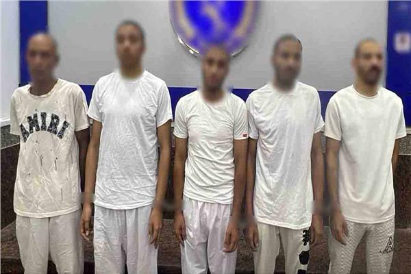 المتهمون 
