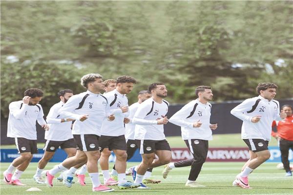 الفراعنة يتدربون على خطة