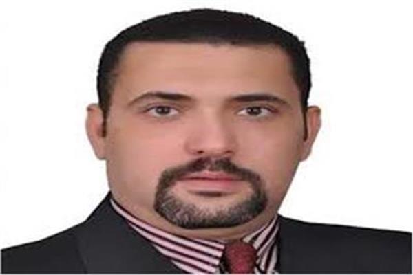 حازم المنوفي عضو شعبة المواد الغذائية