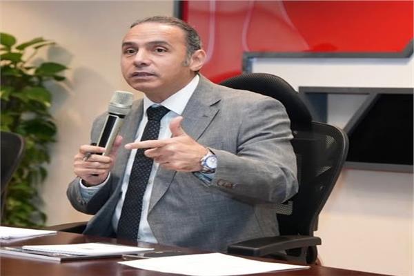 د. إسلام عزام رئيس الهيئة العامة للرقابة المالية