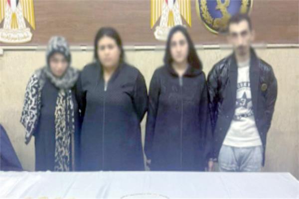 المتهمين