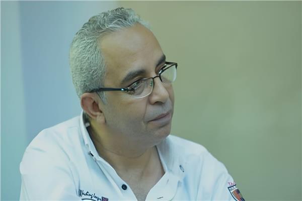 مصطفى صلاح 