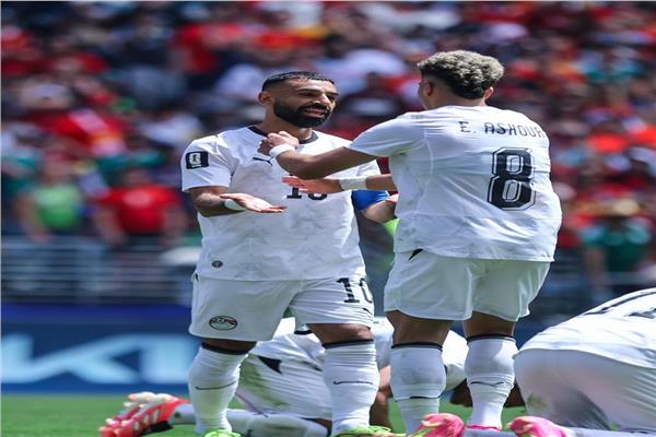 محمد صلاح وإمام عاشور