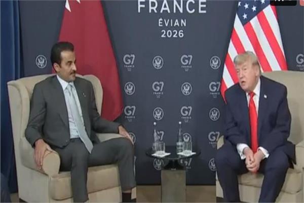 جلسة مباحثات بين الرئيس الأمريكي وأمير قطر