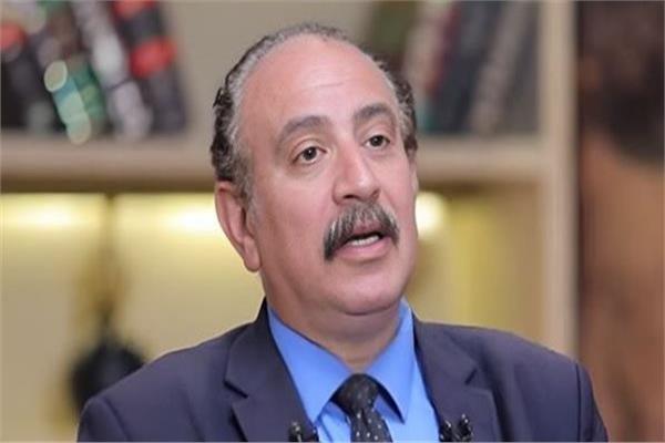 الدكتور طارق فهمي أستاذ العلوم السياسية