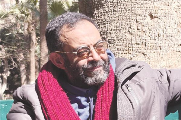 الفنان عبدالعزيز الجندى