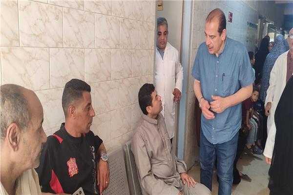 نائب وزير الصحة خلال تفقده مستشفى العياط المركزي 