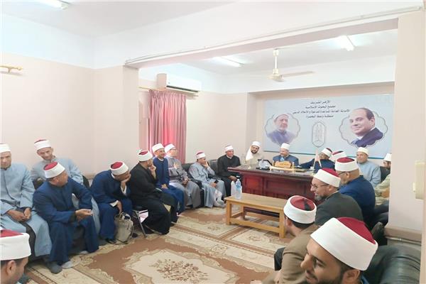 الدكتور محمد الجندي مع منطقة وعظ البحيرة
