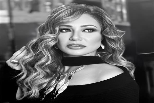 ليلى علوي 