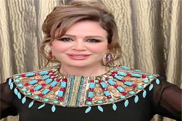 الفنانة إلهام شاهين