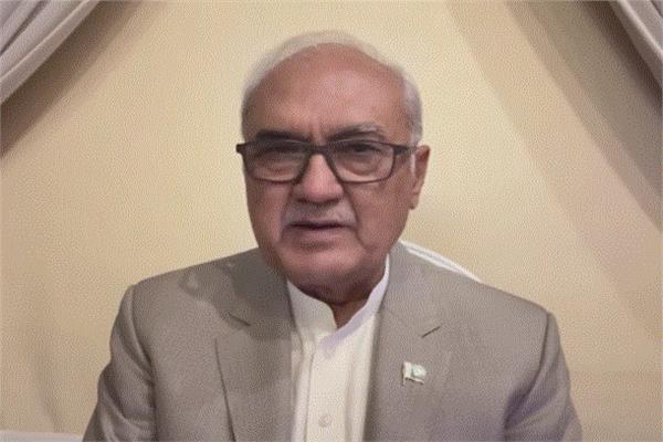 نعيم لودهي وزير الدفاع الباكستاني السابق