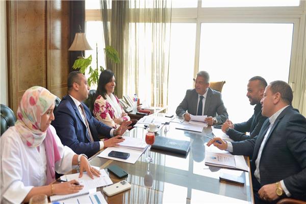 المكتب التنفيذي للتحالف الوطني يناقش مستجدات المبادرات ومشروعات التطوير 