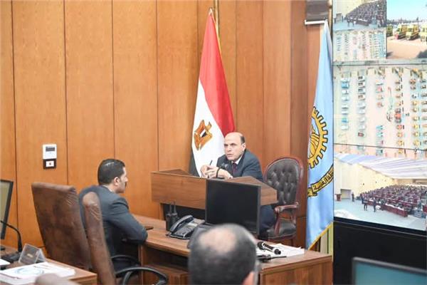من داخل مركز سيطرة الشبكة الوطنية