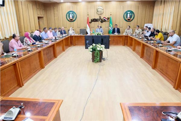  نائب محافظ المنوفية خلال اللقاء