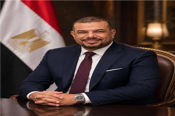 الدكتور عارف الشمندي
