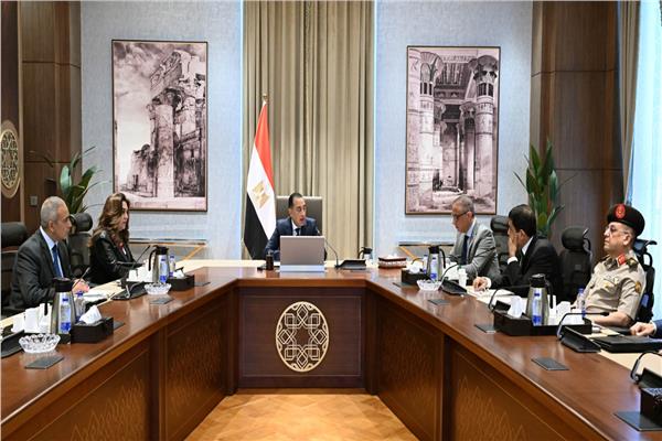 رئيس مجلس الوزراء