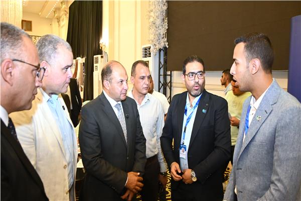 السكرتير العام لمحافظة البحيرة يشهد 