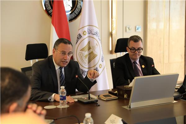 الدكتور أحمد رستم  وزير التخطيط والتنمية الاقتصادية