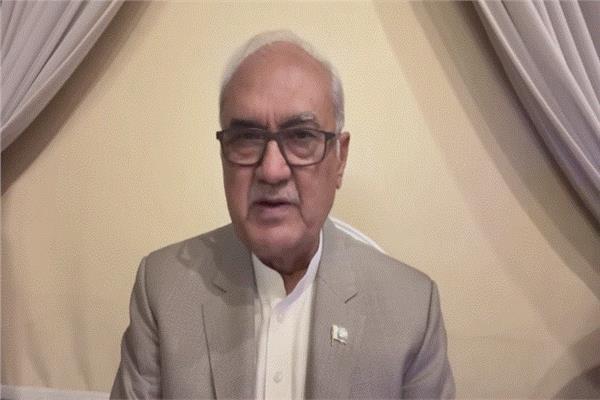 نعيم لودهي وزير الدفاع الباكستاني السابق